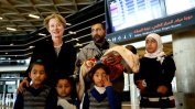 В САЩ пристигнаха първите сирийци по ускорената програма за преселване