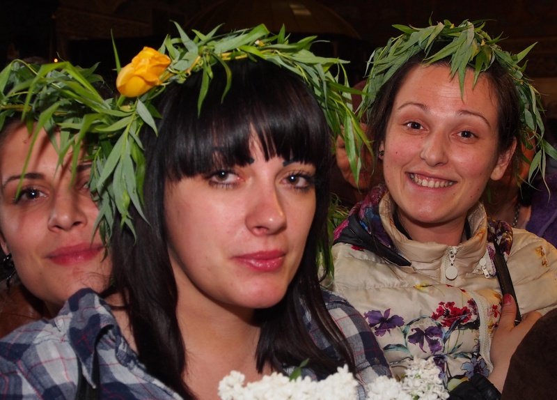 Православните християни празнуват Цветница