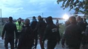 Полицията извади водните оръдия в Раднево