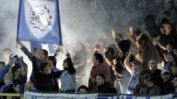11 полицаи пострадаха при сблъсък с фенове на "Левски"