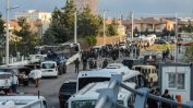 Три жертви и десетки ранени при поредния атентат в Турция