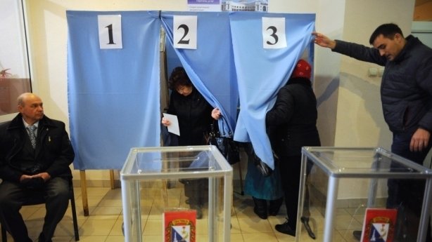 Местни избори в Румъния, десетки разследвани за корупция отново се кандидатират