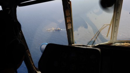 Три страни спират издирването на изчезналия полет 370 на Малайзийските авиолинии