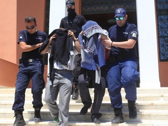 Гръцки съд осъди избягалите турски офицери на по 2 месеца условно
