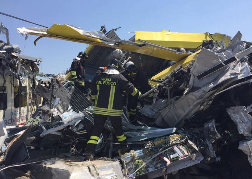 Жертвите на влаковата катастрофа в Италия вече са 27