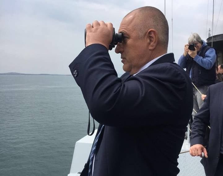 Борисов иска мирно Черно море за зона за транспорт, добив на газ и туризъм
