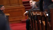 Парламентът пусна със скандал Черна гора в НАТО