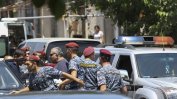 Заложническа драма с полицаи в Ереван и радикални искания