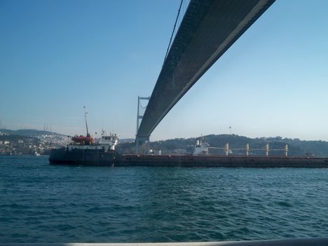 Мост над Босфора има ново име - Мост на мъчениците от 15 юли