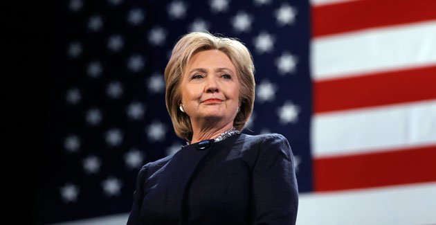 Клинтън стана първата жена, номинирана от голяма партия за президент на САЩ