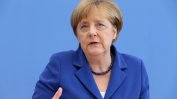 Меркел отказа категорично да преразглежда приема на бежанци