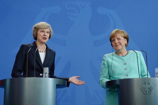 <i>Тереза Мей и Ангела Меркел </i>