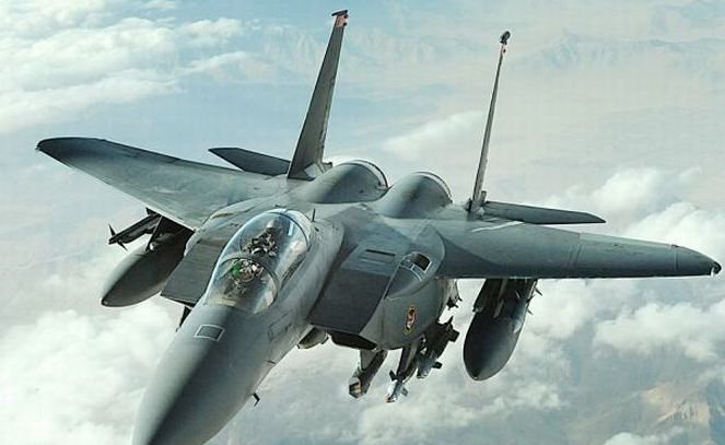 Четири американски самолета "F-15" вече са в авиобазата "Граф Игнатиево"