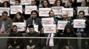 Турция иска от Меркел да се отрече от резолюцията за геноцида срещу арменците