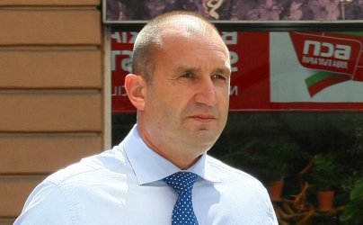 Румен Радев се обяви за преразглеждане на участието на България в ЕС и НАТО