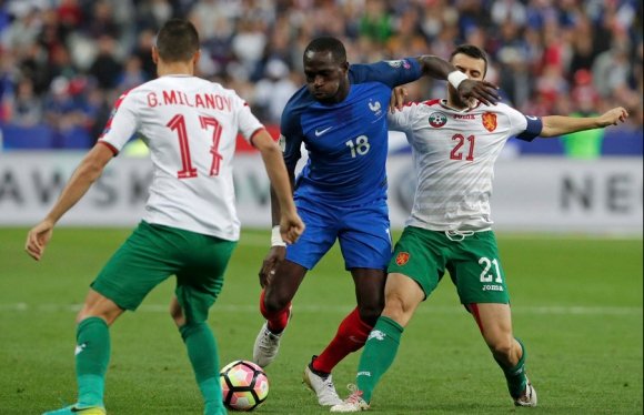 България загуби от Франция с 1:4 световната квалификация по футбол