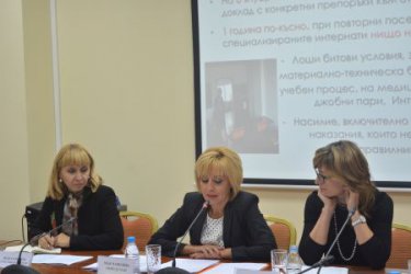 Омбудсманът поиска бързо затваряне на детските интернати