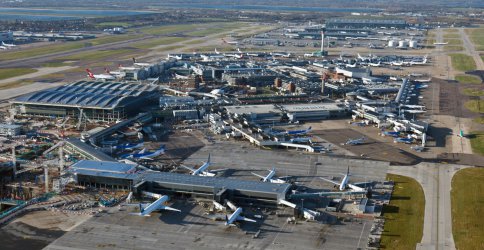 Летище "Хийтроу" ще се разширява след 25 години спорове