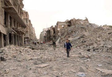 Кадър на разрушенията в Алепо