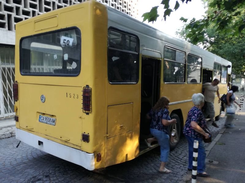 Владая и Мърчаево на протест срещу лошия градски транспорт