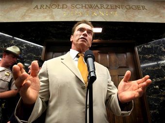 Шварценегер няма да гласува за Тръмп