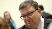 Цацаров сезира ВСС за забавени дела от съдии