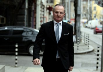Лозан Панов: Политическото въздействие върху съдебната система продължава