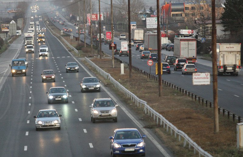 Над 100 автомобила с превишена скорост засича полицията в София на ден