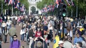 Заради Брекзита туристите в Лондон срещу по-малко пари купуват повече