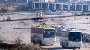 Най-малко 25 000 цивилни и бунтовници са напуснали Алепо