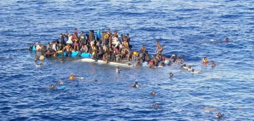 Около 550 души бяха спасени в Средиземно море