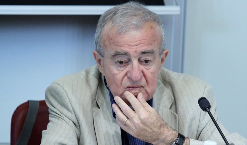 Почина бившият председател на КНСБ проф. Кръстьо Петков