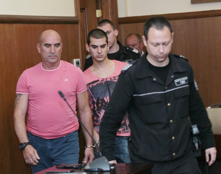 Апелативният спецсъд отмени домашния арест на Ценко Чоков и сина му
