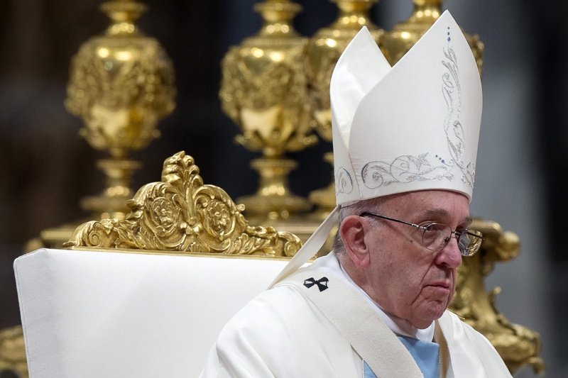 Папа Франциск по време на първата си за годината литургия, сн. ЕПА/БГНЕС