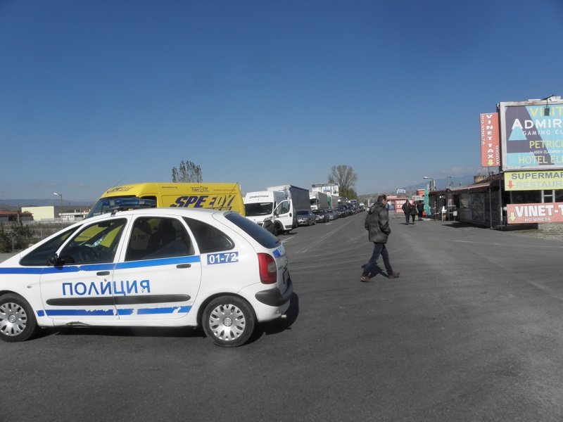 Пътната агенция спира камионите по магистралите заради празниците