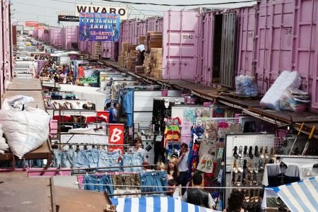 "Полето на чудесата" - най-големият черен пазар в Европа е край Одеса