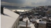 Над 600 полета от Истанбул бяха отменени поради снежна буря