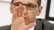 Германски министър предложи следене с електронни гривни на опасните ислямисти