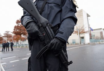 Германската полиция задържа румънец, заподозрян в подготовка на терористично нападение