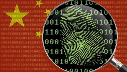 Всички влизащи в Китай чужденци ще трябва да дават пръстови отпечатъци