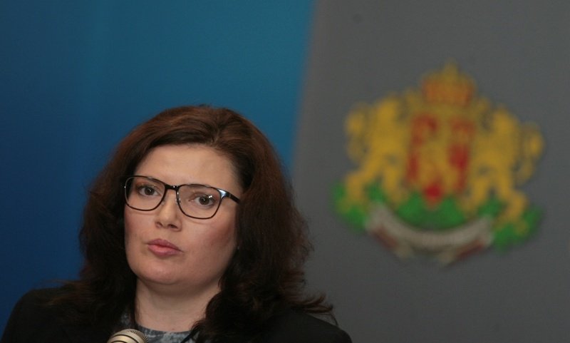 Служебният вицепремиер Малина Крумова