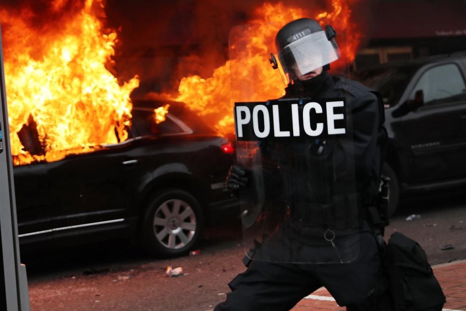 Над 200 арестувани при протестите във Вашингтон
