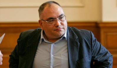 Владо Кузов иска да става съдия