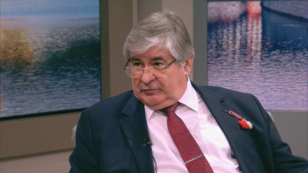 Посланик Анатолий Макаров в студиото на бТВ.