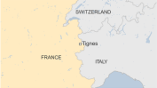 Лавина уби четирима скиори във Френските Алпи
