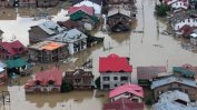4-има загинаха и 1,4 милиона домакинства без вода след проливни дъждове в Чили