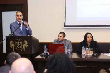 Цветанов във Варна: Ще провокираме обществен дебат за въвеждането на доброволни тестове за наркотици на подрастващите