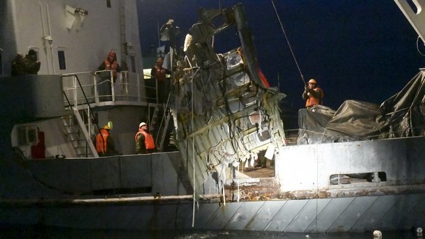 "Комерсант": Разбилият се на Коледа Ту-154 е бил приводнен в Черно море