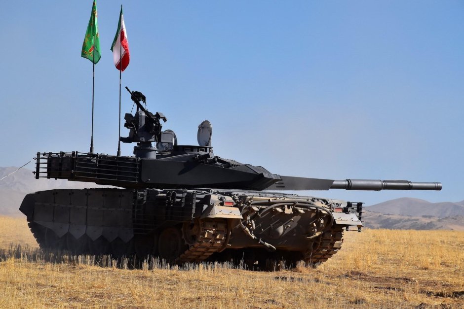 Иран представи танк домашно производство