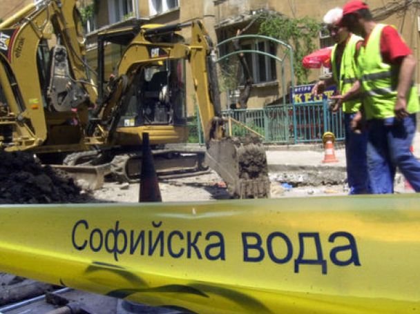 Поскъпването на водата в София също отива на съд